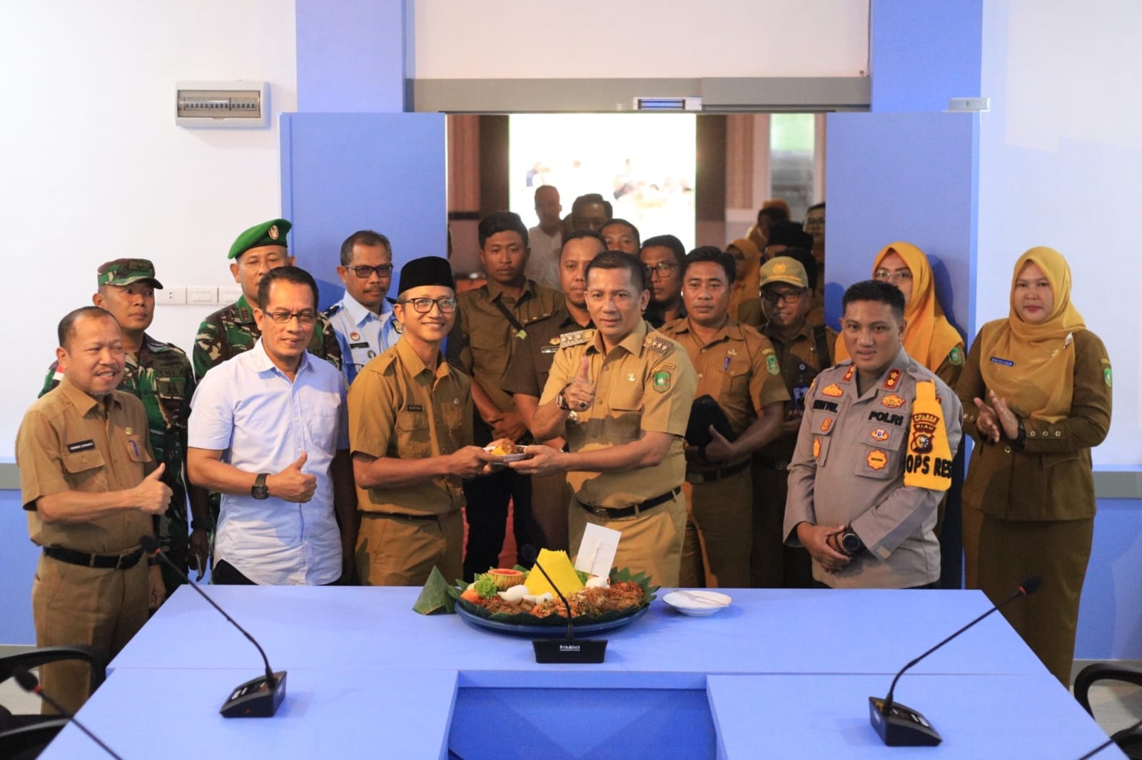 Bupati Muhammad Adil Resmikan Command Center Kepulauan Meranti