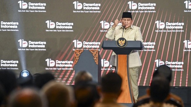 Prabowo Kaji Cara Pakistan Cegah Defisit Dampak Perang: Pangkas Gaji Pejabat dan WFH