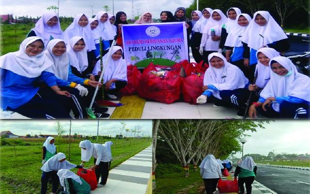 Akbid Salma Siak Kerahkan Mahasiswa Bersihkan Sampah di Pusat Wisata