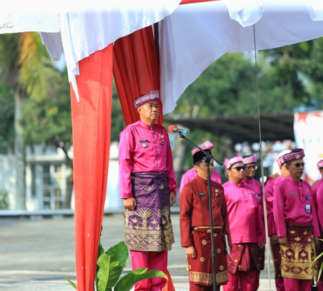 Wakil Bupati Kepulauan Meranti Pimpin Apel Hari Jadi Provinsi Riau Ke-69 di Selatpanjang