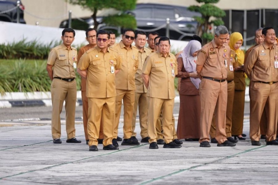 Resmi! Plt Gubri Teken SE Nomor 8 Tahun 2026: ASN Pemprov Riau WFH Setiap Jumat