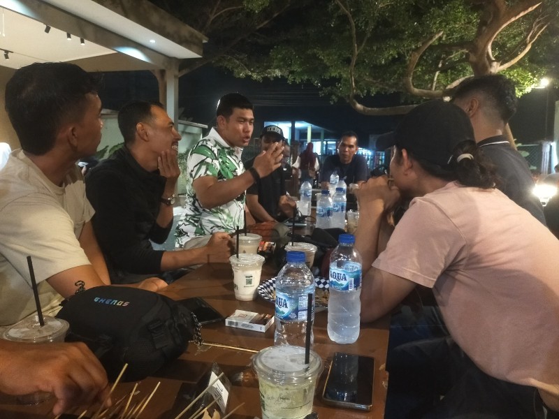 Ngopi Bareng Jurnalis, Kapolres AKBP Gede Adi Perkuat Sinergi dan Silaturahmi