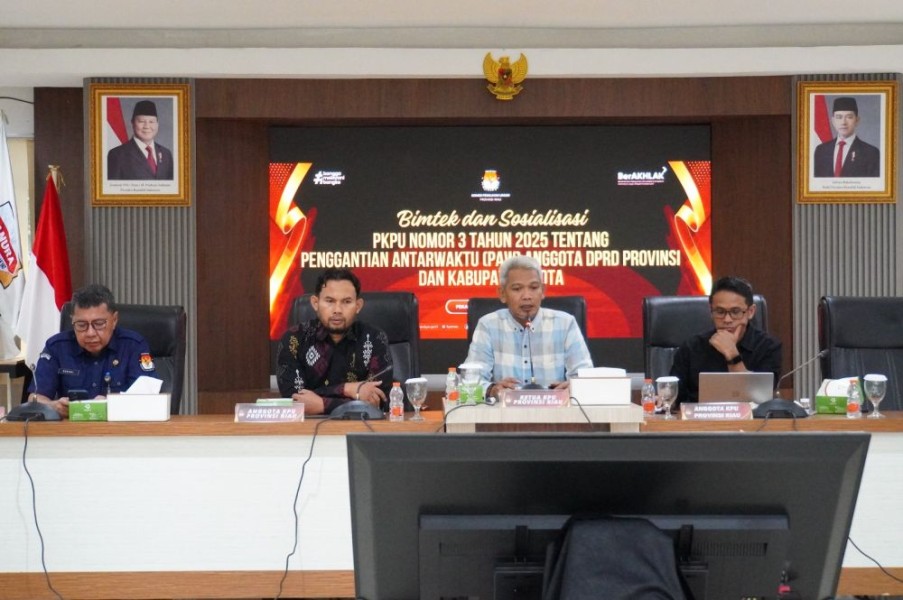 KPU Riau Sosialisasikan Aturan Baru Soal Penggantian Anggota DPRD