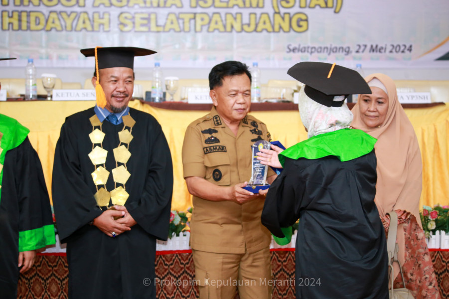 Hadiri Wisuda STAI NH, Asmar : Semoga Memberikan Kontribusi Positif