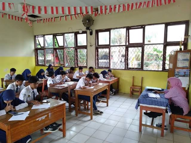 DPRD minta DKI segera realisasikan 40 sekolah gratis