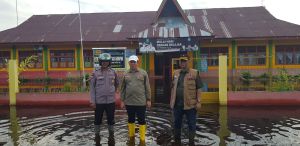 Pemprov Riau Bantu Logistik Korban Banjir di Rokan Hilir